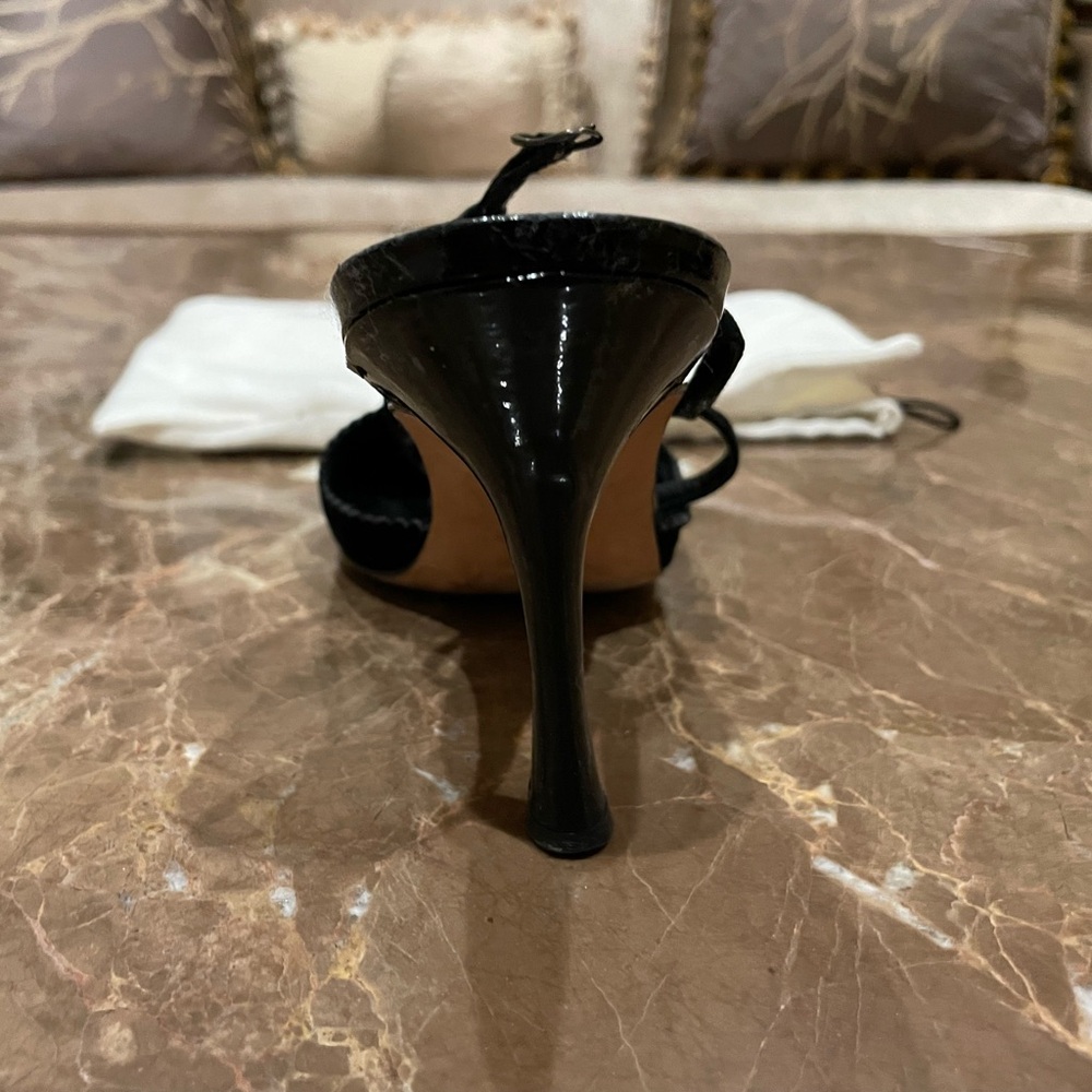 Manolo Blahnik Black Suede Pumps with T-strap and Floral Embellishment - Picture 6 of 13